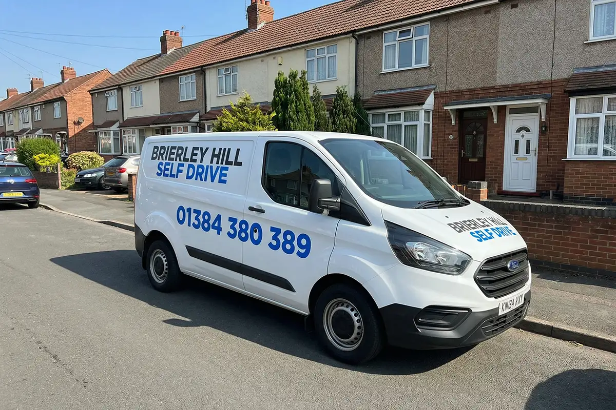 Short term van hire Brierley Hill made easy with flexible hire periods, reliable vans, and simple online booking for home and business use.